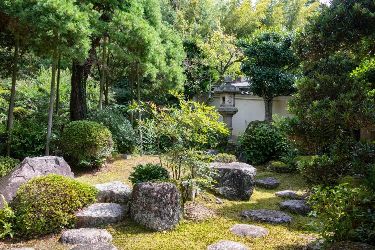 Niwamori_Org Nara Esterno foto